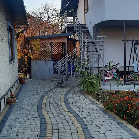 Апартаменты Garage *