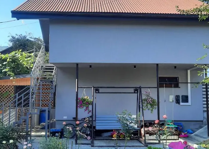 Garage Yaremche